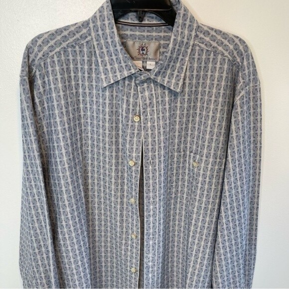 The Territory Ahead Large Long Sleeve Button Up - Picture 4 of 8